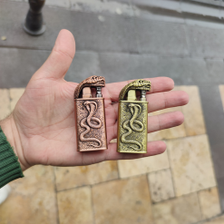 Alternative view of Yılan Çakmak Kobra Yılanı Çakmak Desenli Çakmak