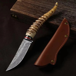 Katsuro Yapay Geyik Boynuz Görünümlü Damascus Lazer İşlemeli Av Bıçak Kamp Bıçak Outdoor Av Bıçak - L301